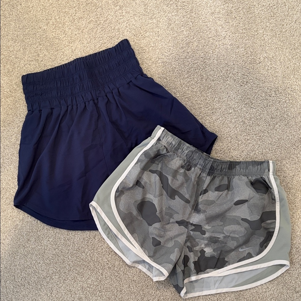 Nike women’s running shorts size Small